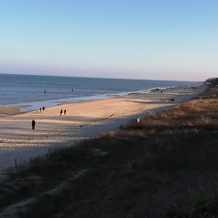 Zwischen Meer Und Achterwasser Apartment *